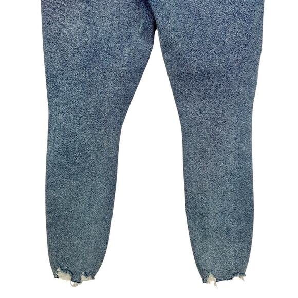 Good American Good Waist Good Crop Jeans Distressed Medium Wash Size 6 - Picture 11 of 15